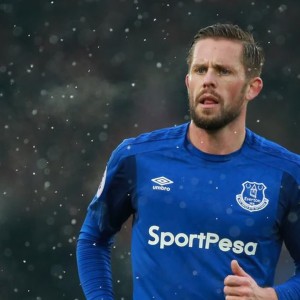 在线体育博彩-血色安菲尔德，替补奇兵撕碎豪门美学，内马尔防线在七分钟里崩塌，血色安菲尔德，替补奇兵撕碎豪门美学，内马尔防线在七分钟里崩塌
